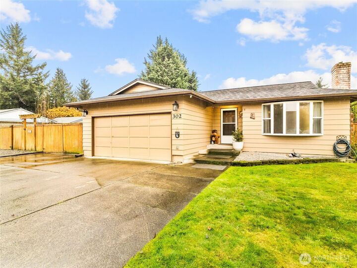 Property Photo:  302  1st Avenue E  WA 98047 