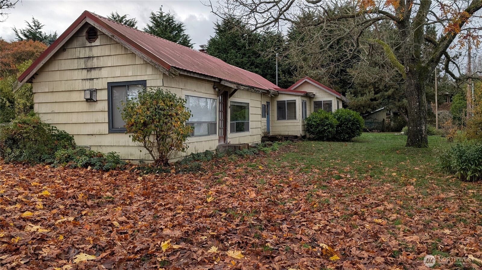 Property Photo: 4904 Blue Lady Lane WA 98260