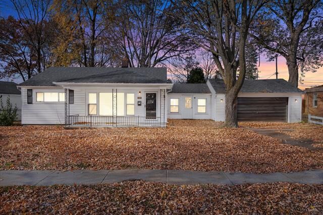 Property Photo: 5854 Syracuse Street MI 48180