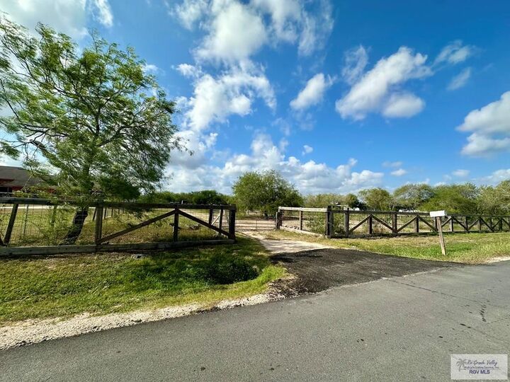 Property Photo:  4456 S Browne St  TX 78521 