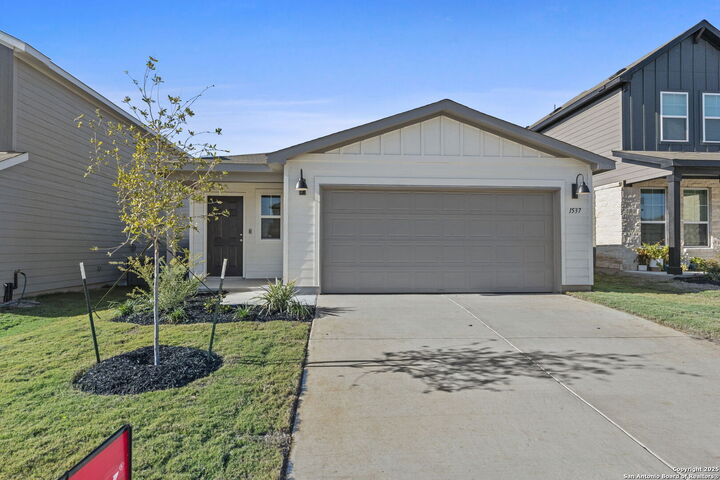 Property Photo:  1537 Golden Wheat  TX 78130 