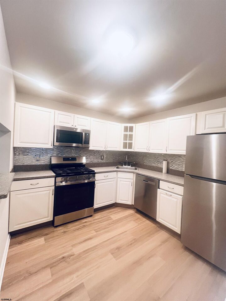 Property Photo: 24 Federal Ct 24 NJ 08205