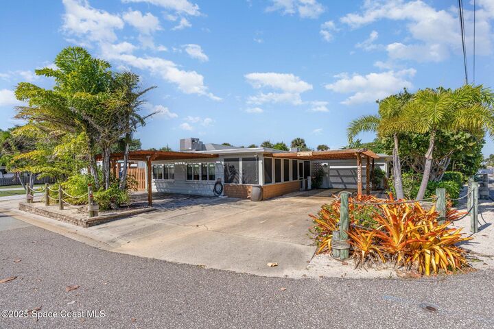 Property Photo:  6203 Ridgewood Avenue  FL 32931 