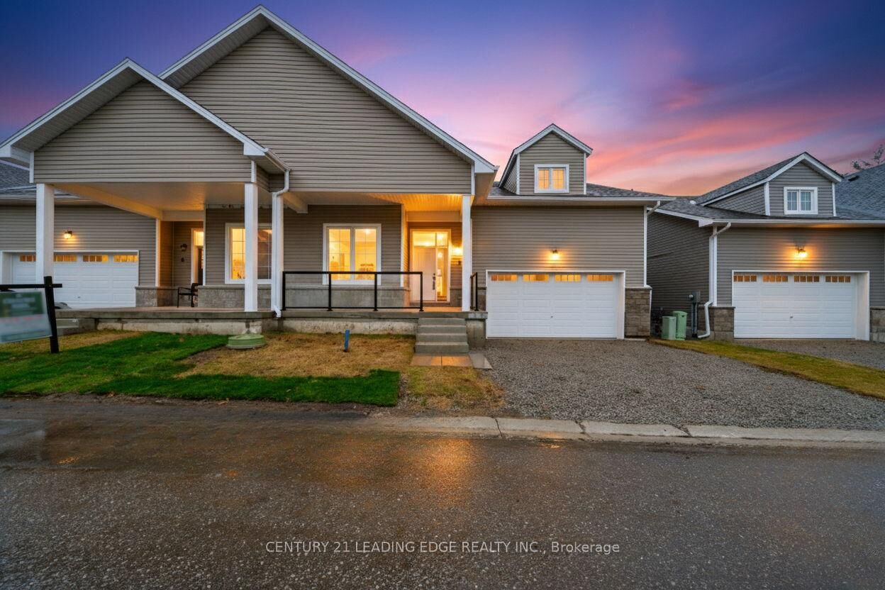 Property Photo:  8 Turnberry Court  ON P1L 0N5 