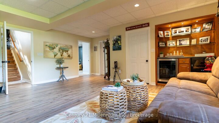 Property Photo:  5 Sugar Maple Lane  ON L9Z 1P4 