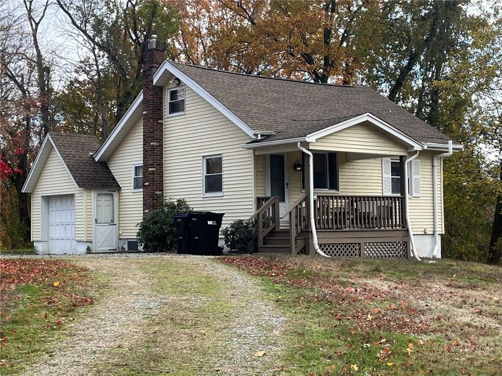 Property Photo:  127 Longvue Dr  PA 15237 