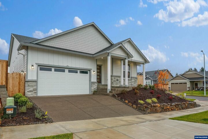 Property Photo:  6663 Naomi Danielle St SE  OR 97306 