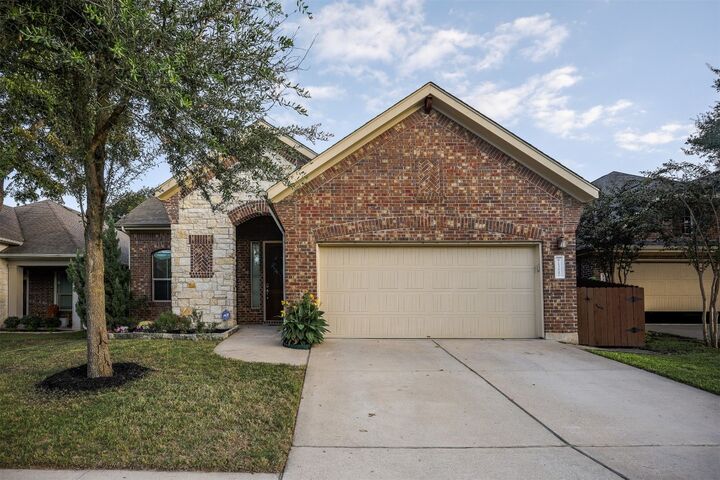 Property Photo:  13512 Hymeadow Circle  TX 78729 