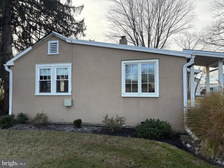 Property Photo:  3842 Old Easton Road  PA 18902 