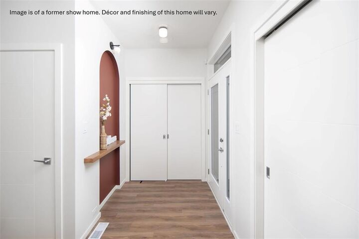 Property Photo: 39 Parkrose Place MB R5A 0B4