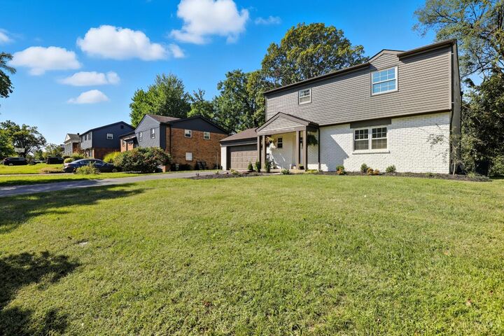 Property Photo:  2083 Forestcrest Way  OH 45244 