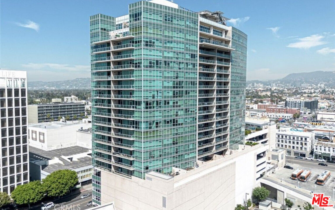 Property Photo:  3785 Wilshire Blvd  CA 90010 