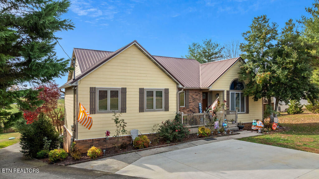 Property Photo:  1266 Sunrise Drive  TN 37862 