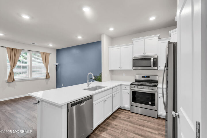 Property Photo:  19 Katherine Drive  NJ 08016 