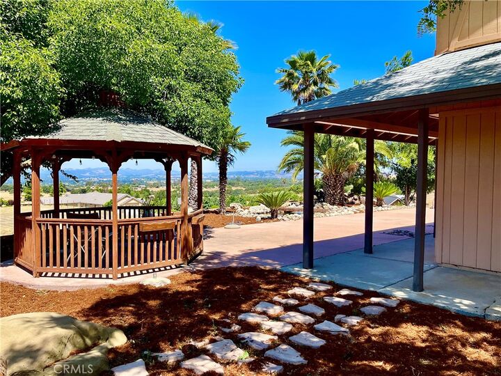 Property Photo:  3660 E. Hwy. 41  CA 93465 