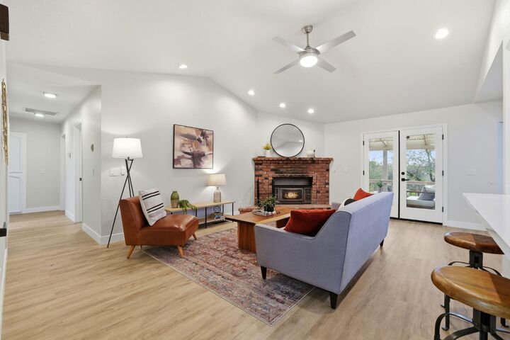 Property Photo:  3261 Sandhurst Court  CA 95682 