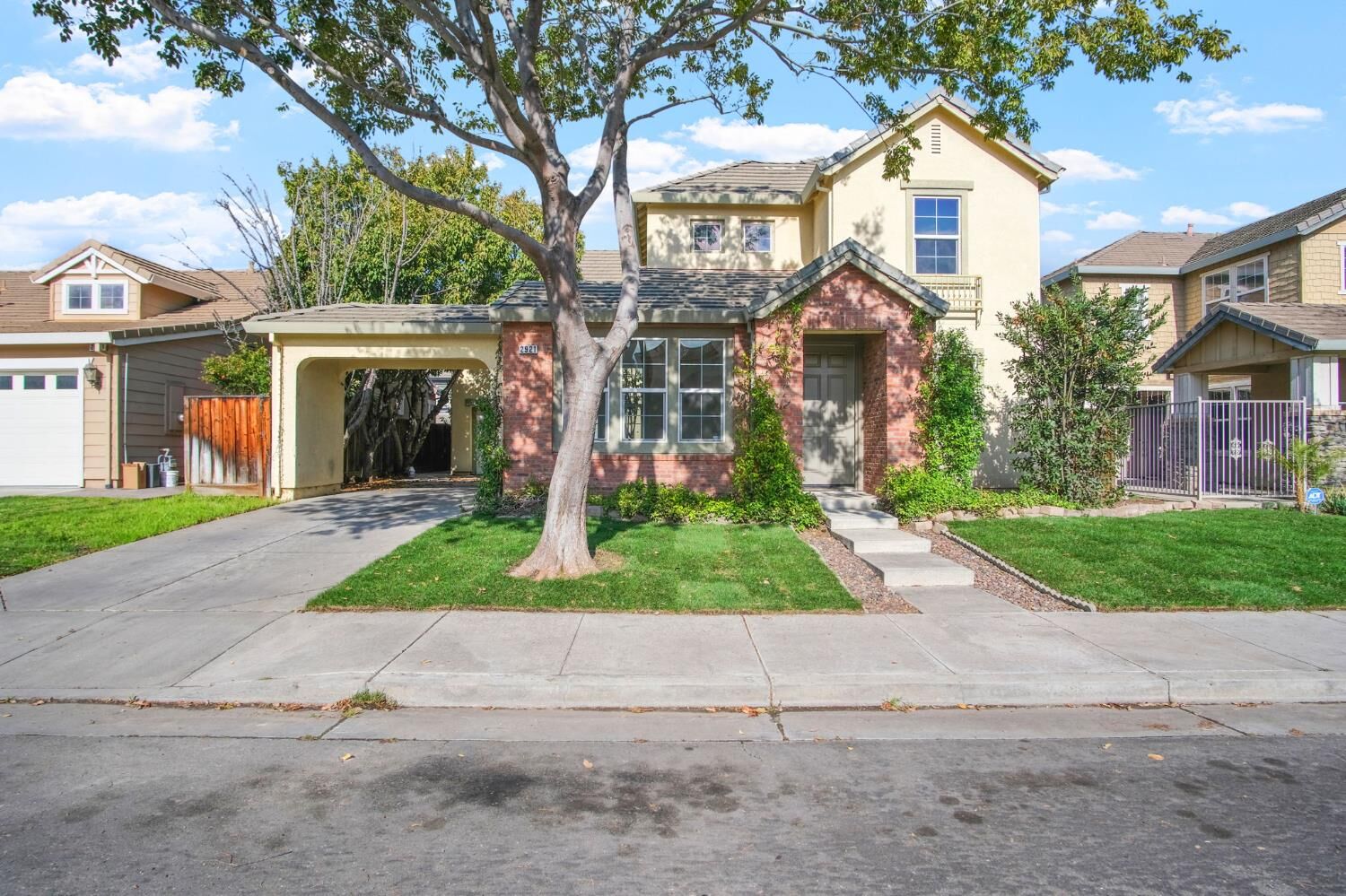 Property Photo:  2921 Compton Place  CA 95377 