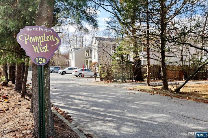 Property Photo:  120 Willard Street 16  NJ 07442 