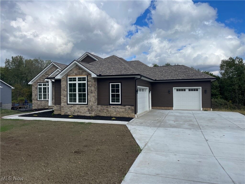 Property Photo: 1224 Marquardt Avenue NW OH 44720