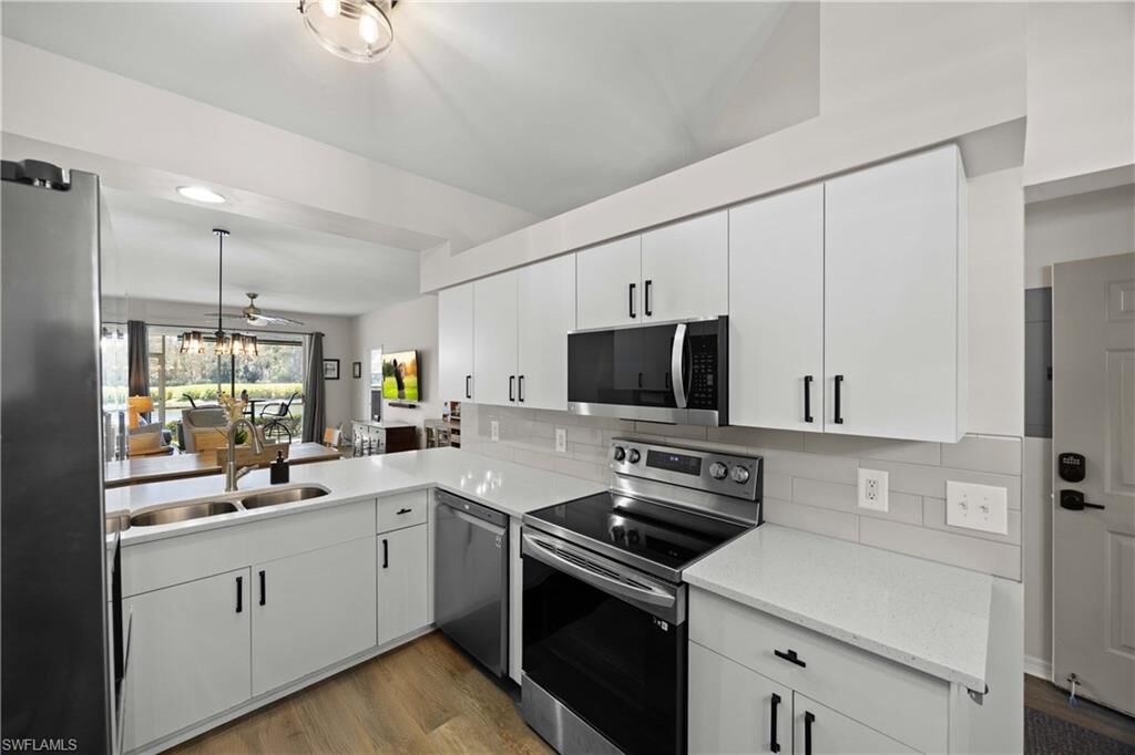 Property Photo: 3760 Sawgrass Way 3514 FL 34112