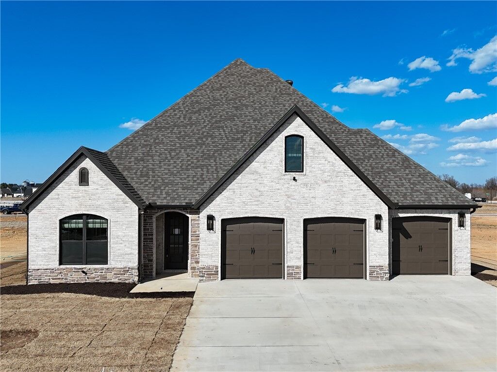 Property Photo:  6534 Courtland Avenue  AR 72762 