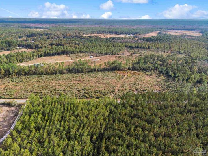 Property Photo: Xx22 Indian Ford Rd FL 32570