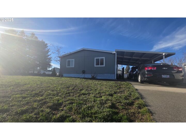 Property Photo:  1500 S Columbus Ave 38  WA 98620 
