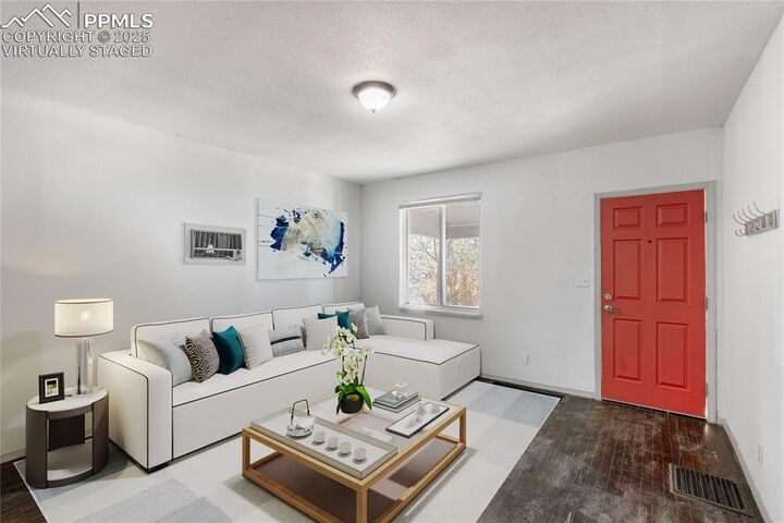 Property Photo:  917 W 14th Street  CO 81003 