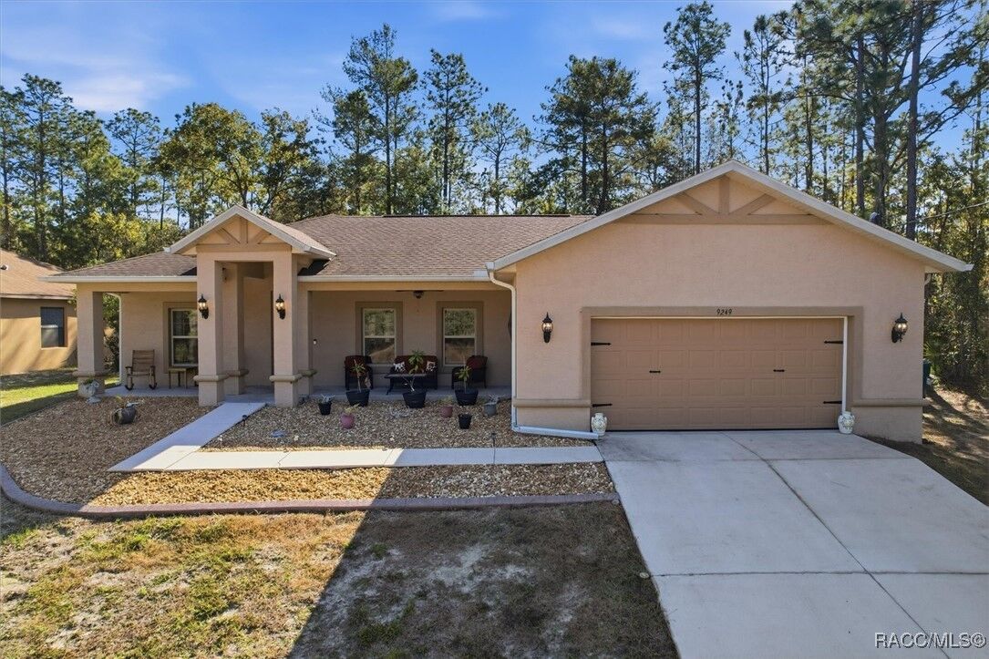 Property Photo:  9249 N Saponaria Drive  FL 34433 