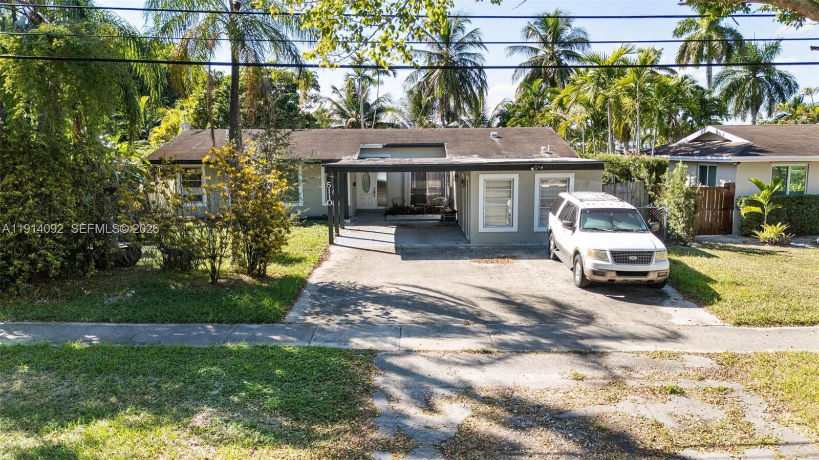 Property Photo:  5110 SW 92nd Ave  FL 33165 
