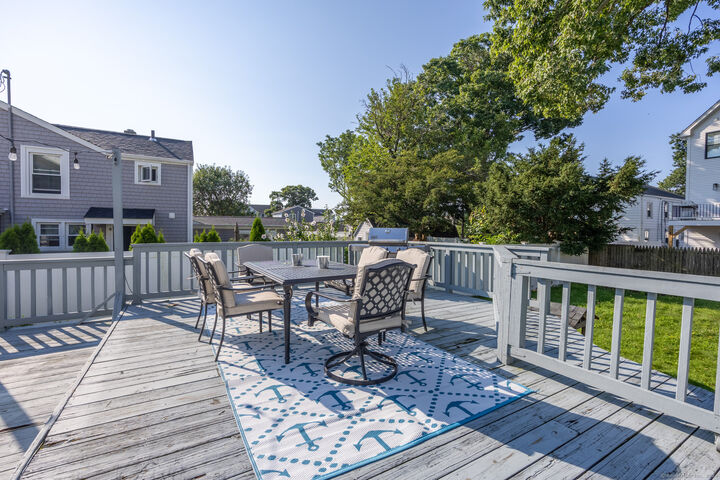 Property Photo:  28 Brookdale Avenue  CT 06460 