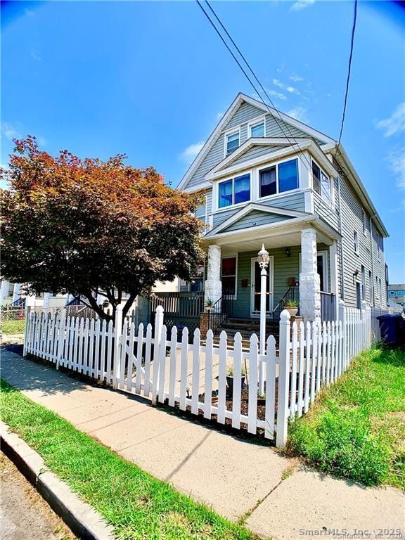 Property Photo: 218 Hough Avenue CT 06608