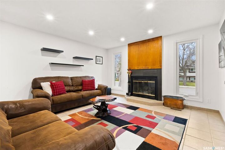 Photo de la propriété: 82 Sibbald Crescent SK S4T 7L7