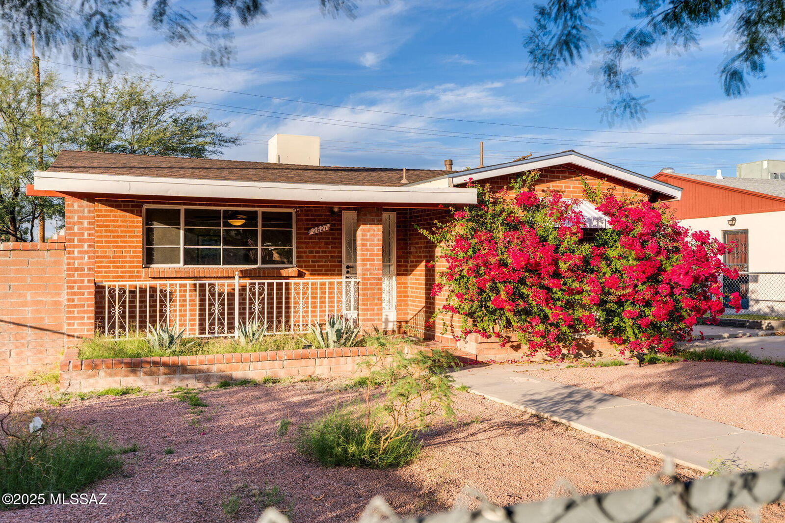 Property Photo: 2827 E 20th Street AZ 85716
