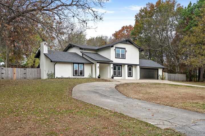 Property Photo:  7718 S 230th  OK 74014 