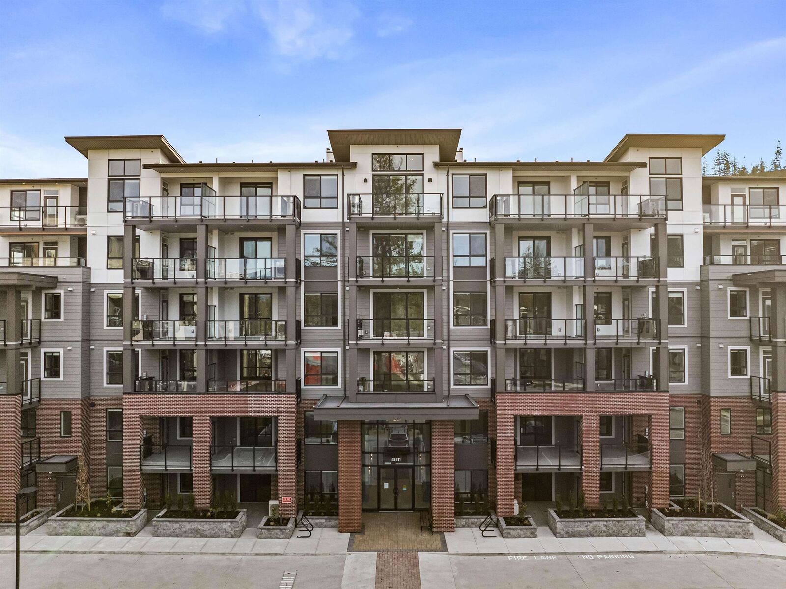 Property Photo: 45505 Campus Drive 510 BC V2R 6L2