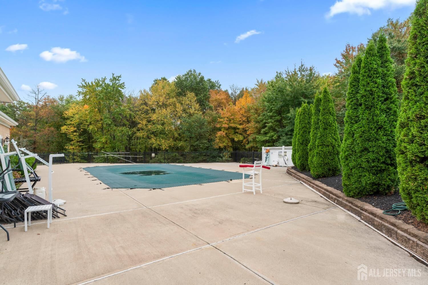 Property Photo:  49 Campbell Street  NJ 07080 