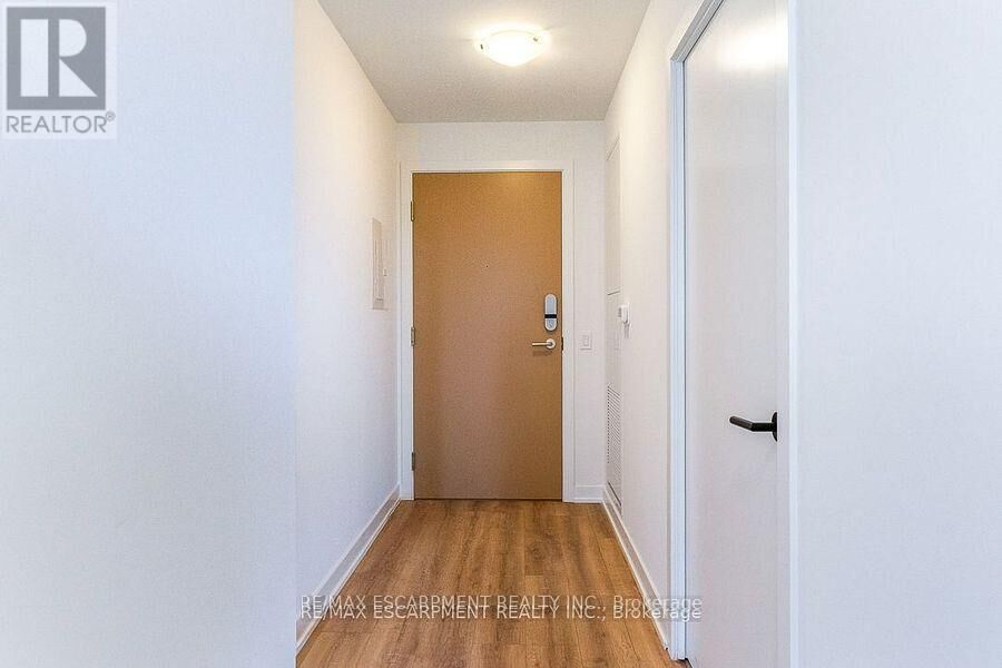 Property Photo:  1 Quarrington Lane 715  ON M3C 0S4 