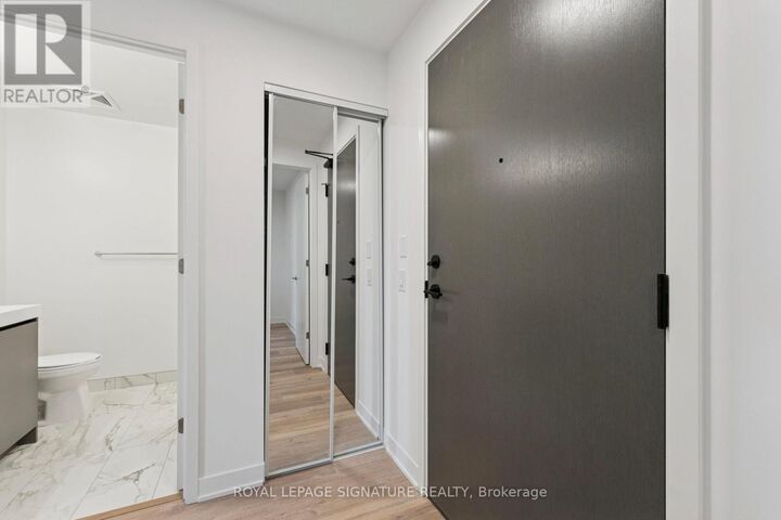 Property Photo: 20 All Nations Drive 517 ON L7A 0H8