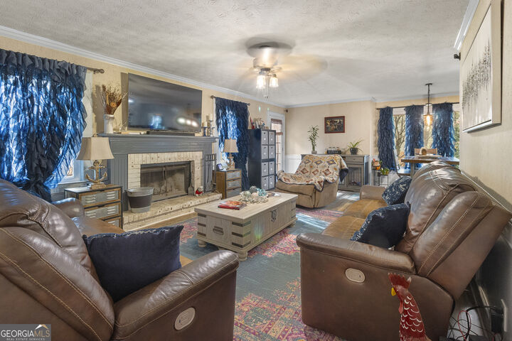 Property Photo:  2160 Deer Oaks Trail  GA 30044 