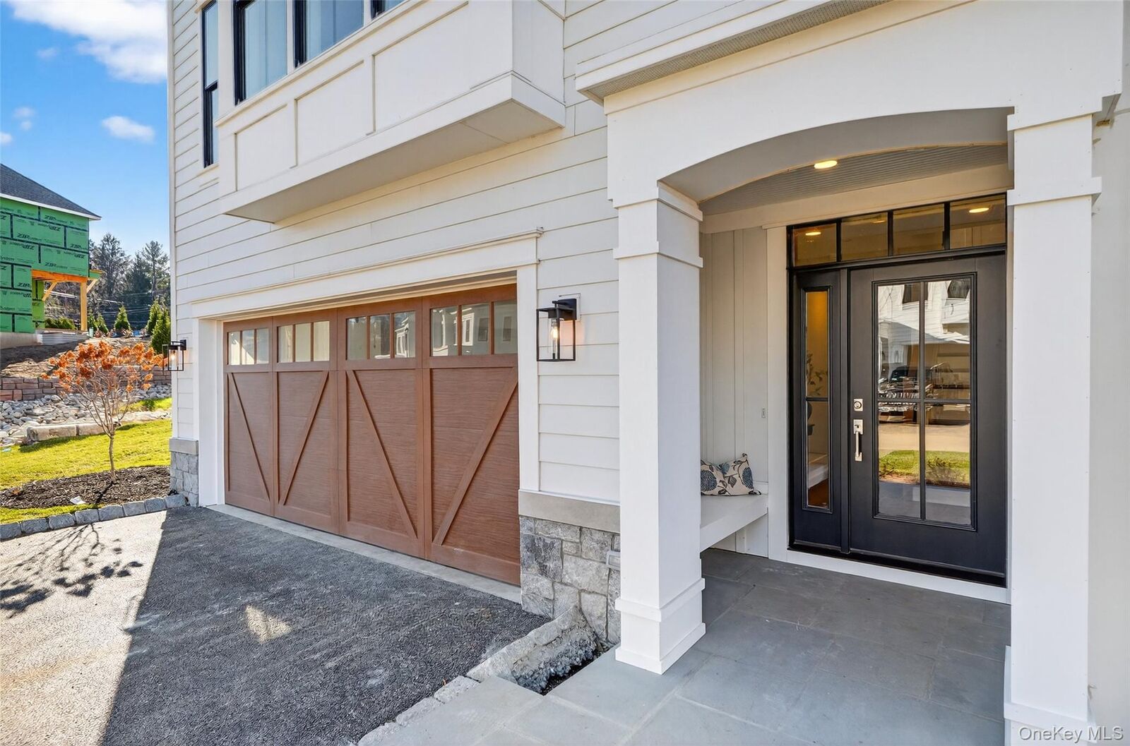 Property Photo:  1819 Soundview Court  NY 10598 