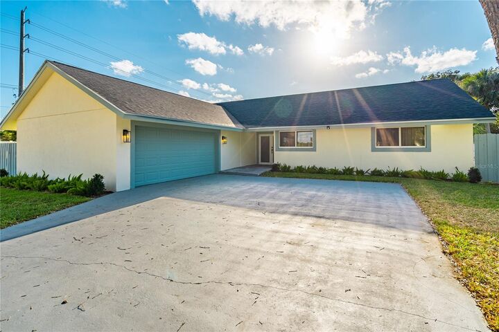 Property Photo:  483 S Florida Mango Road  FL 33406 