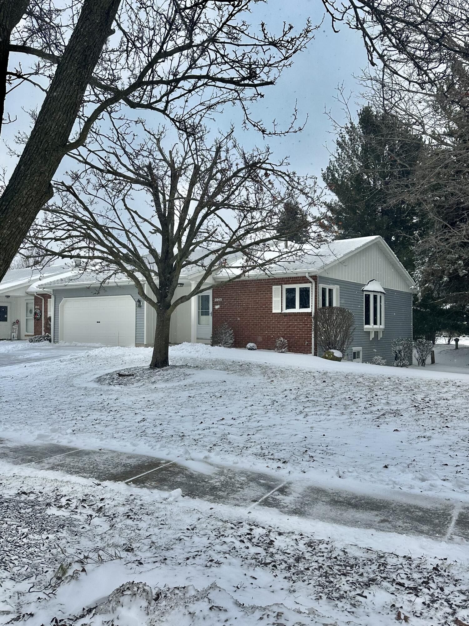 Property Photo:  2845 Valley Spring Drive SE  MI 49316 