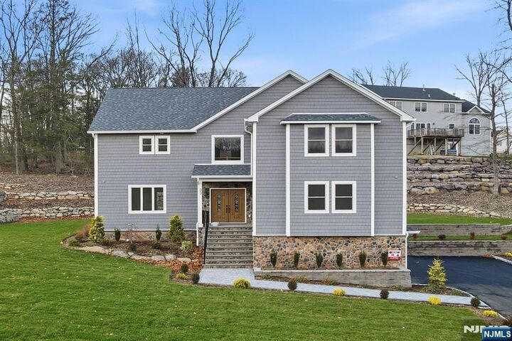 33 Eagles Nest Terrace  West Milford NJ 07480 photo