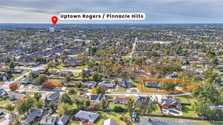 Property Photo: 1126 S 13th Street AR 72758