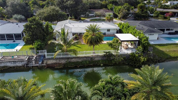 Property Photo:  5955 SW 64th Ave  FL 33143 