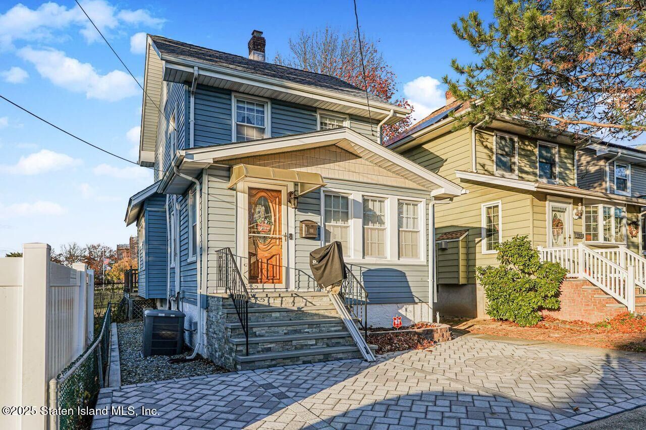 Property Photo: 191 Drake Avenue NY 10314