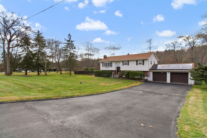 Property Photo: 1 Indian Hill Lane CT 06812