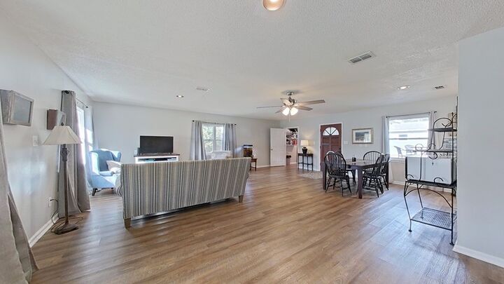 Property Photo:  111 Royal Ave  GA 31792 