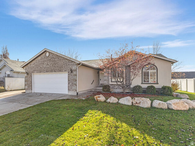 Property Photo: 1015 W 350 S UT 84041